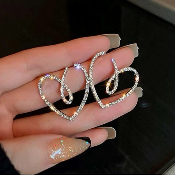 Cubic Zirconia Heart Earrings - Picture 2 of 6